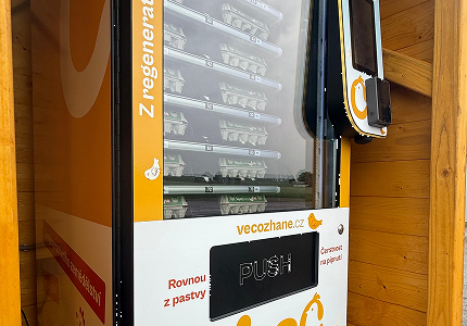 Vécomat je na místě. Čerstvá vejce nyní koupíte i bez čekání
